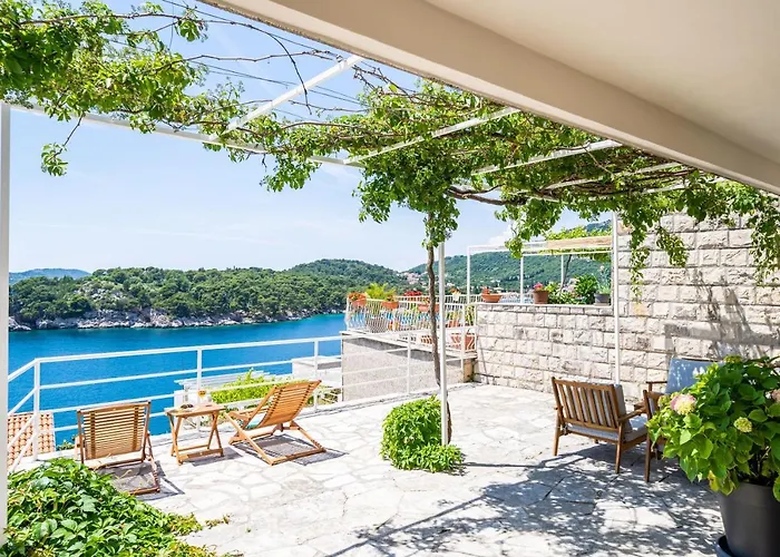 Nina & Paula - Nina شقة *