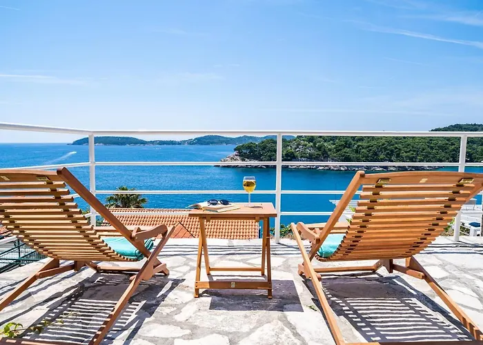 Nina & Paula - Nina شقة